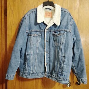 Levis Trucker Jacket XXL Blue Denim Sherpa Lining Snap Front Pockets